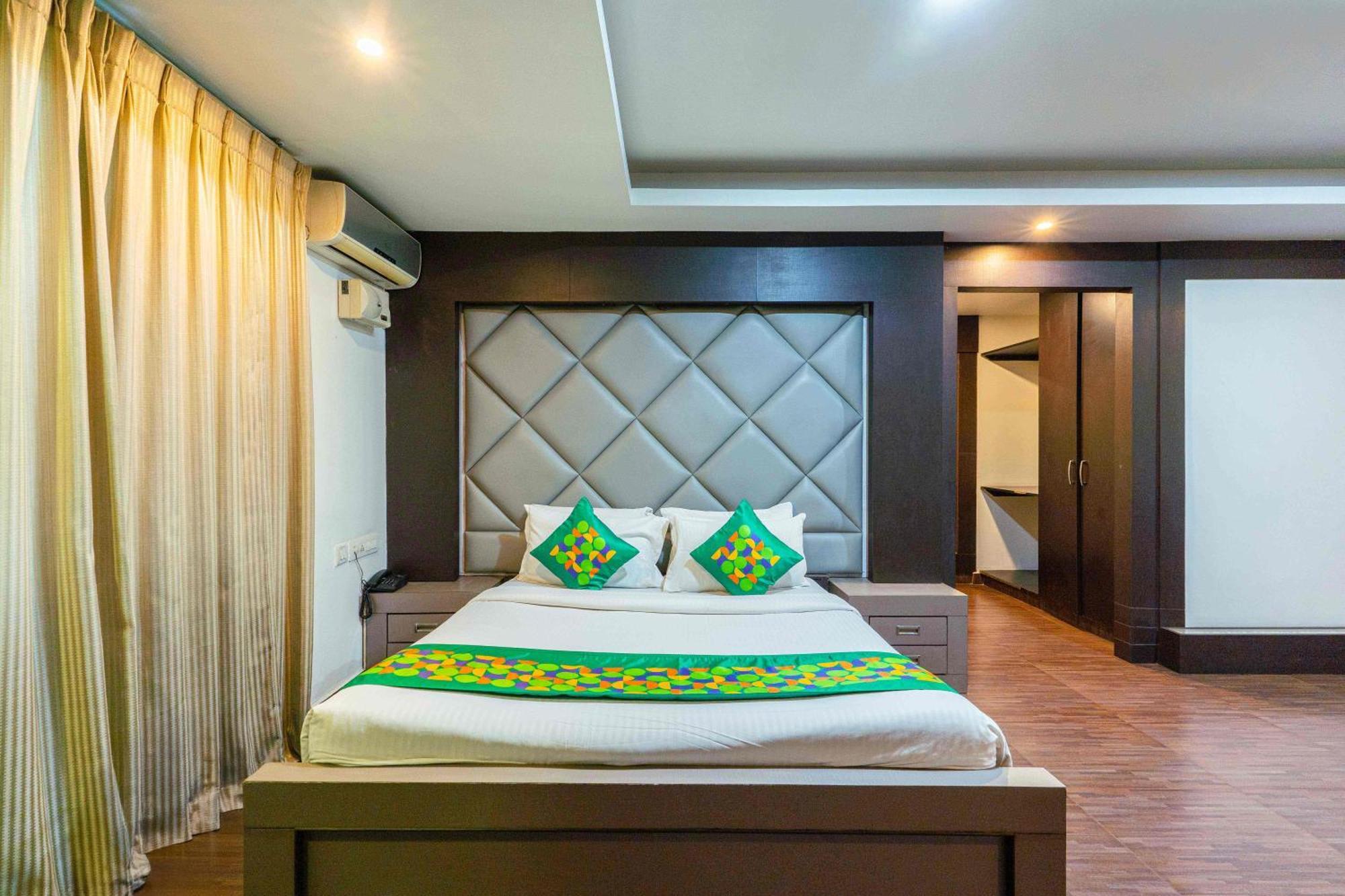 Treebo Kings Orchid Hotel Bangalore Bagian luar foto